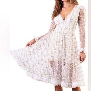 NWT Helsi Ella Midi White Dress Embroidered Long Sleeve Deep Size M